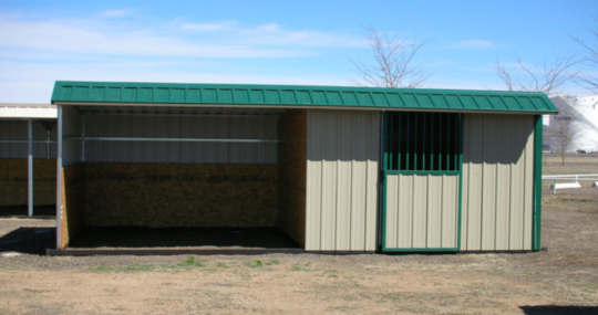 Welcome to Tote A Shed Loafing Sheds3